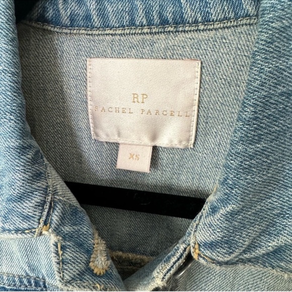 Rachel Parcell Light Wash Distressed Jean Jacket Size XS - Picture 3 of 8